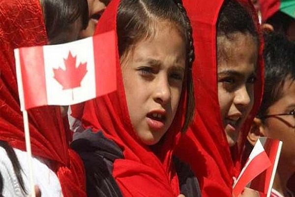 دراسة كندية تؤكد النظرة الإيجابية إلى المسلمين