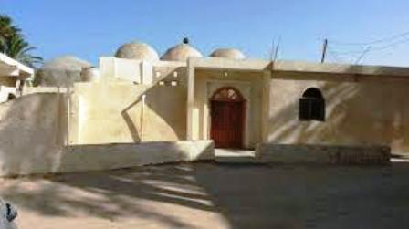 Libia:la moschea di 800 anni trascurata dalle autorita'