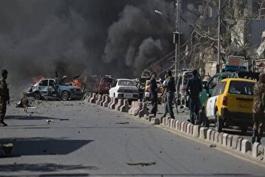 مصرع وإصابة أكثر من 50 شخصاً في انفجار مدرسة دينية بأفغانستان