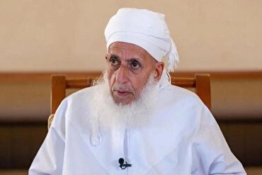 Omanın baş müftisindən İranın ali rəhbərinə və xalqına təbrik mesajı
