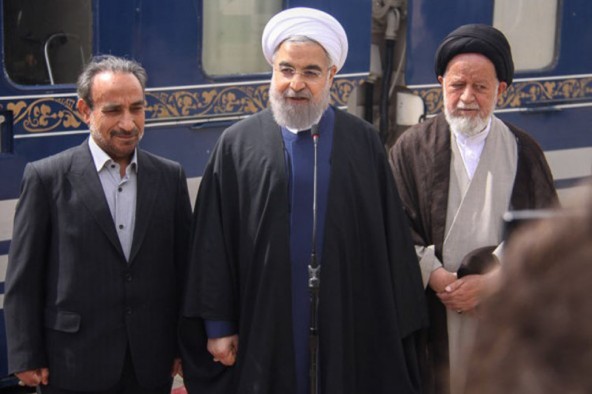 رييس جمهوري وارد سمنان شد