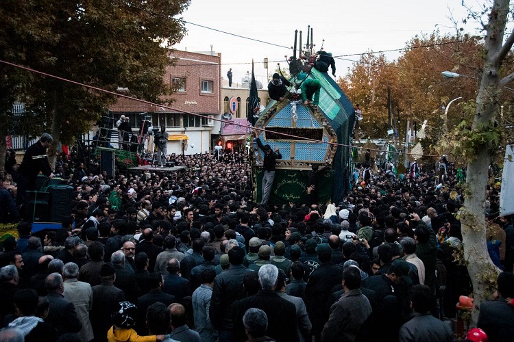 آئین «نخل گردانی» در شاهرود برگزار شد