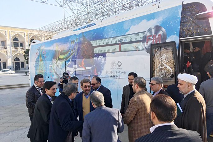 بدرقه «کاروان قرآنی انقلاب» از حرم امام راحل