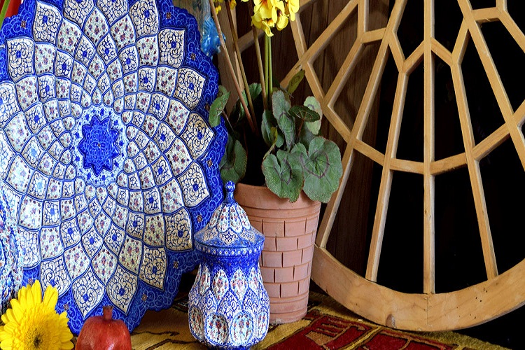 برپایی نمایشگاه منطقه‌ای صنایع دستی در سمنان