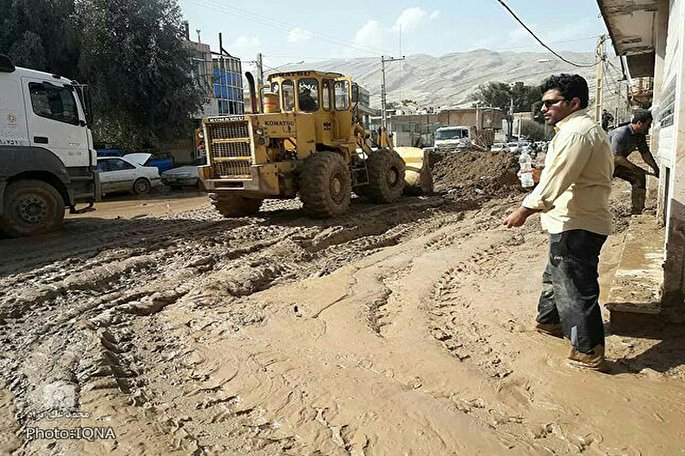 ندای «لبیک یا زینب» در آسمان پلدختر طنین‌انداز شد