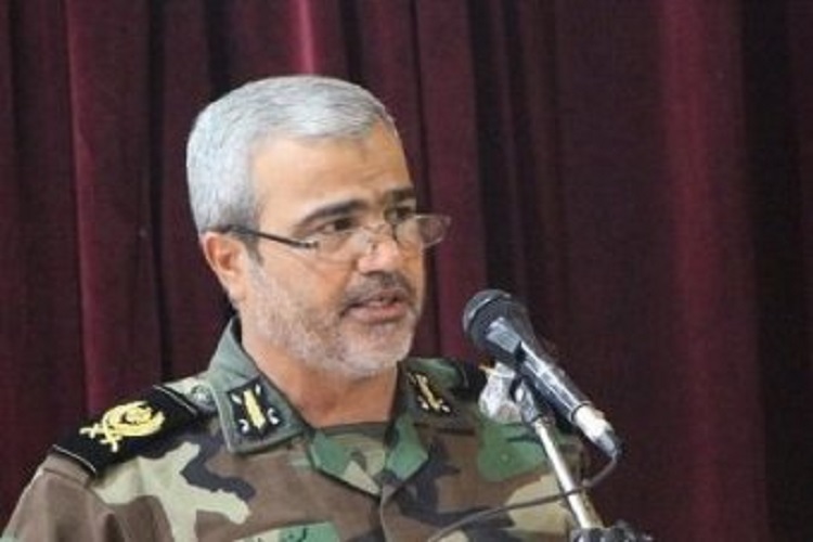 شهادت ترجمان سرخ معنویت است شهادت ترجمان سرخ معنویت است