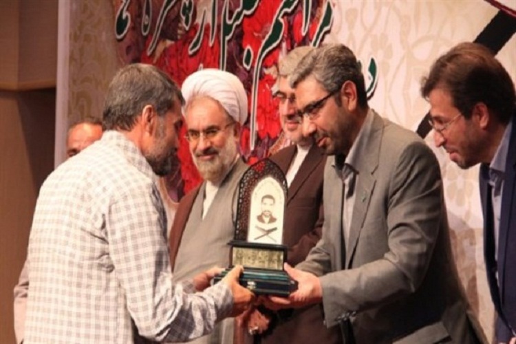 تجلیل از 25 فعال قرآنی سمنان