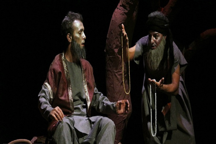 اجرای نمایش برگزیده جشنواره تئاتر استانی در سمنان