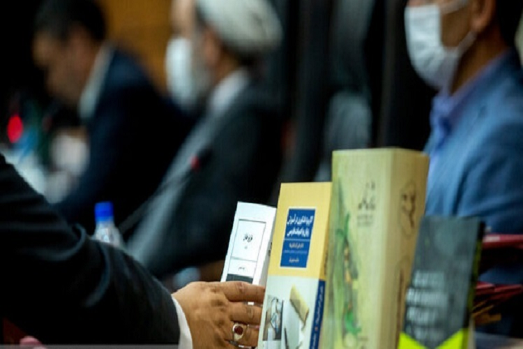 اجرای طرح &laquo;پائیزه کتاب&raquo; در کتابفروشی&zwnj;های سمنان