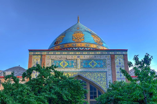 مسجد آبی،  نشانه حضور مسلمانان در تنها کشور مسیحی خاورمیانه+ عکس و فیلم