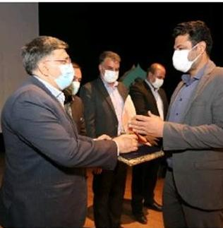 تجلیل از برترین&zwnj;های دومین جشنواره شعر آئینی در سمنان