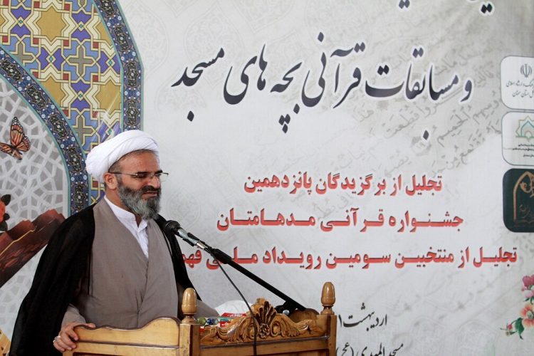 قرآن محور فعالیت&zwnj;های کانون&zwnj;های فرهنگی و هنری مساجد سمنان شود