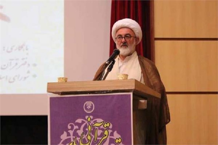 نهضت قرآنی در سمنان فراگیر شود