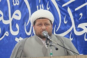 انقلاب اسلامی نماد استکبارستیزی در دنیاست