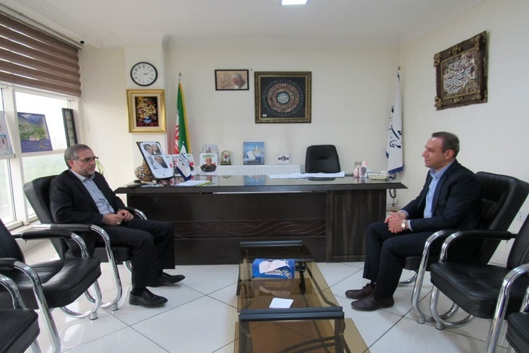 دیدار سرپرست دانشگاه فنی و حرفه ای سمنان با نماینده مجلس شورای اسلامی در سمنان ارسالی// 60 درصد از دانشآموختگان دانشگاه فنی و حرفهای جذب بازار کار میشوند