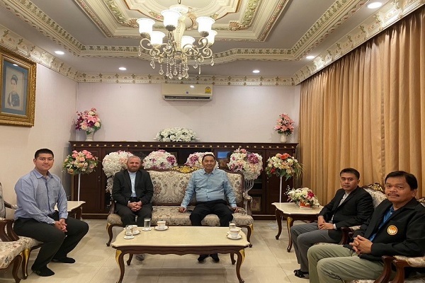 برپایی نمایشگاه رمضانی آثار هنری ایران و کارگاه خطوط قرآنی در تایلند