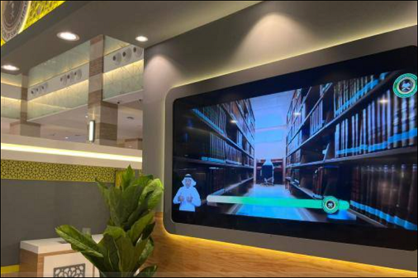 نمایش مراحل خوشنویسی مصحف مدینه + فیلم