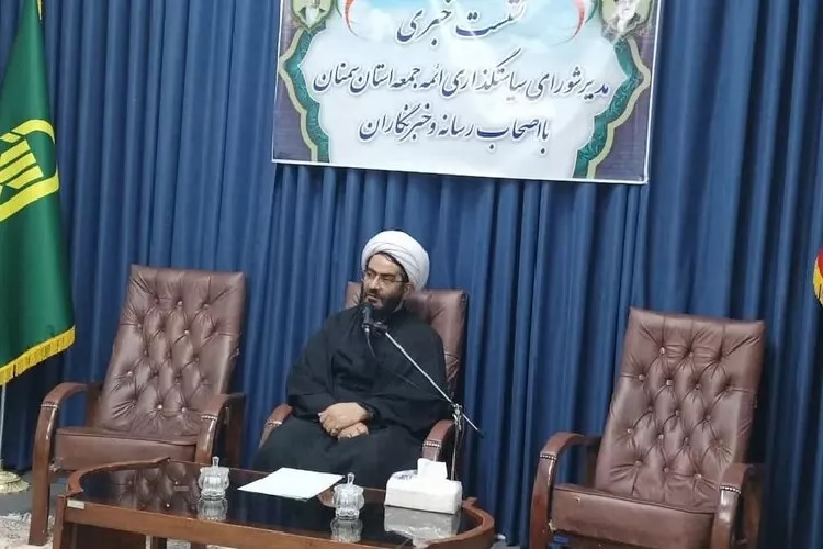 حجت السلام فاطمی نیارئیس شورای سیاست گذاری ائمه جمعه استان سمنان