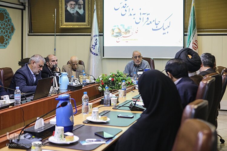 نشست «لبیک جامعه قرآنی به ندای قدس» در ایکنا