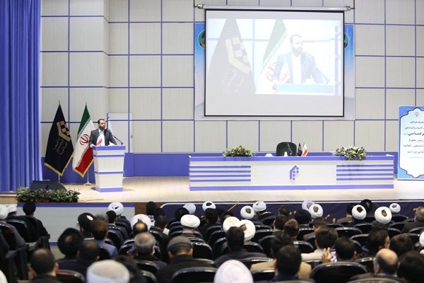 هفته پژوهش، فرصتی برای معرفی چهره علمی‌ المصطفی در عرصه بین‌الملل است