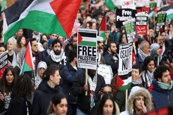 حمایت دانشگاهیان هاروارد از رئیس حامی فلسطین