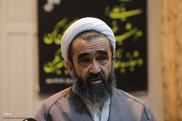 فیلم | نمازگزاران پیکر حضرت زهرا(س)