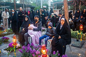 آغاز سال نو کنار شهدا و درگذشتگان