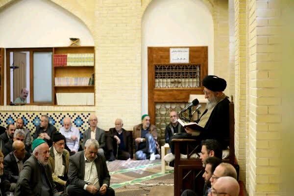 قرآن در تمامی ادوار از تازگی برخوردار است