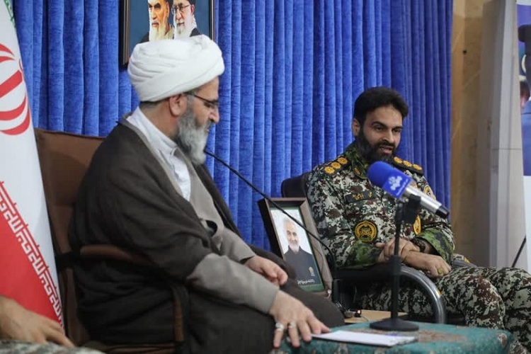 دیدار حجت الاسلام مطیعی نماینده ولی فقیه در سمنان با فرمانده و کارکنان مرکز آموزش و میدان تیر پدافند هوایی سمنان