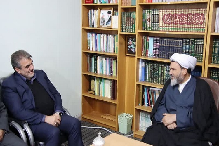 دیدار محمد جواد کولیوند استاندار سمنان با حجت الاسلام بارانی امام جمعه مهدیشهر