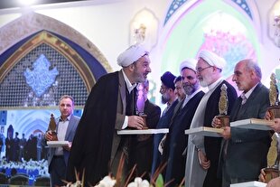 تجلیل از 8 پیشکسوت قرآنی در مشهد