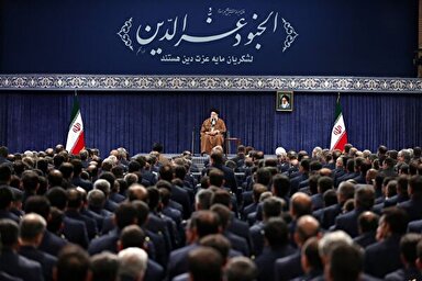 فیلم | بیانات رهبر معظم انقلاب در دیدار جمعی از فرماندهان و پدافند نیروی هوایی ارتش