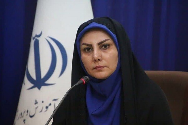 الهام سماوی رئیس اداره مدارس و مراکز غیر دولتی و مشارکت‌های مردمی اداره‌کل آموزش و پرورش سمنان