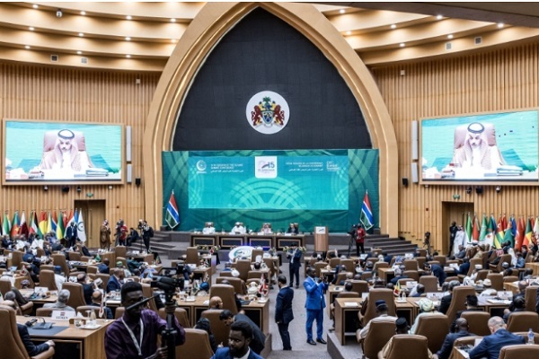 تأکید وزیر خارجه مالزی بر وحدت امت اسلامی برای حل چالش‌ها