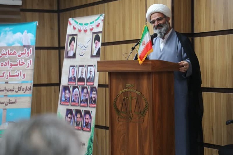 حجت الاسلام مطیعی نماینده ولی فقیه در سمنان حجت الاسلام مطیعی نماینده ولی فقیه در سمنان