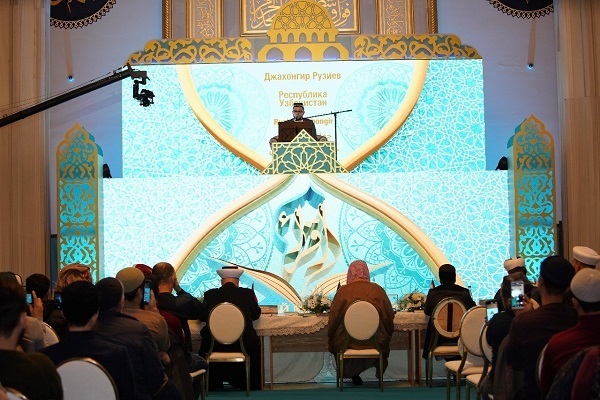 داور و قاری ایرانی عازم مسابقات قرآن روسیه می‌شوند