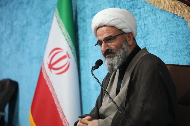 حجت الاسلام مطیعی امام جمعه سمنان