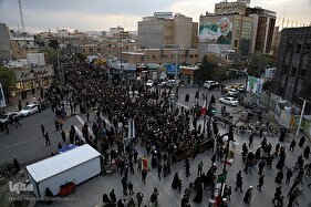 دسته عزاداری آیت الله وحید خراسانی در روز شهادت امام علی(ع)