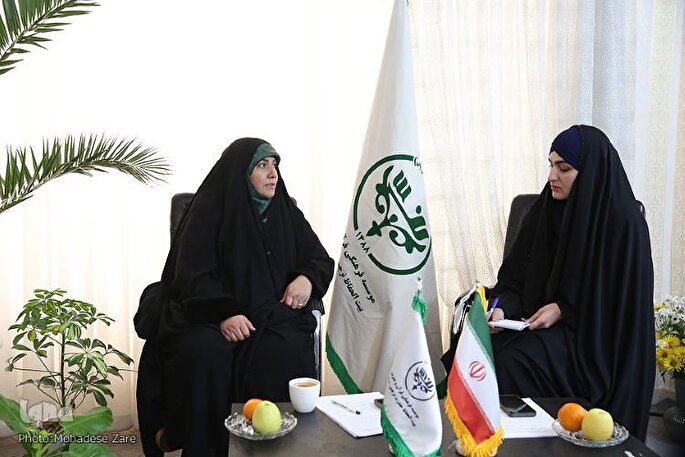 آموزش قرآن با نگاه تربیتی و مفهومی در مؤسسه بیت‌الحفاظ نرجس(س)