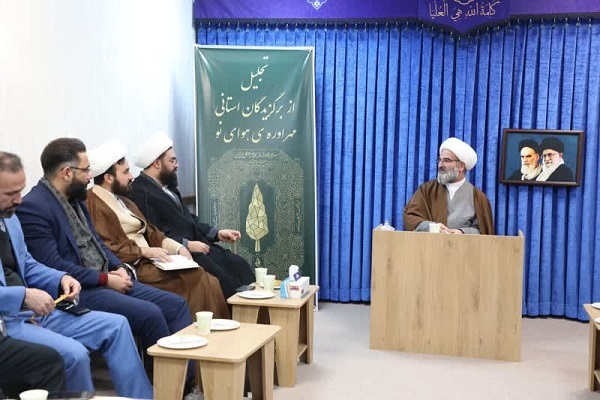 حجت الاسلام مرتضی مطیعی نماینده ولی فقیه در استان سمنان در چهارمین مهرواره هوای نو حجت الاسلام مرتضی مطیعی نماینده ولی فقیه در استان سمنان در چهارمین مهرواره هوای نو