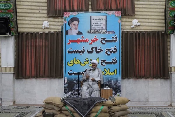 حجت الاسلام قاسم نوروزپور رئیس عقیدتی سیاسی فرماندهی انتظامی استان سمنان