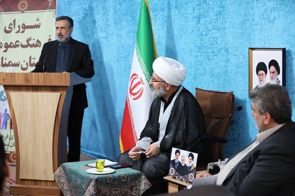 حجت الاسلام مطیعی نماینده ولی فقیه در سمنان در جلسه شورای فرهنگ عمومی