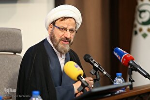 موضع قابل توجه امام جماعت مسجدالحرام