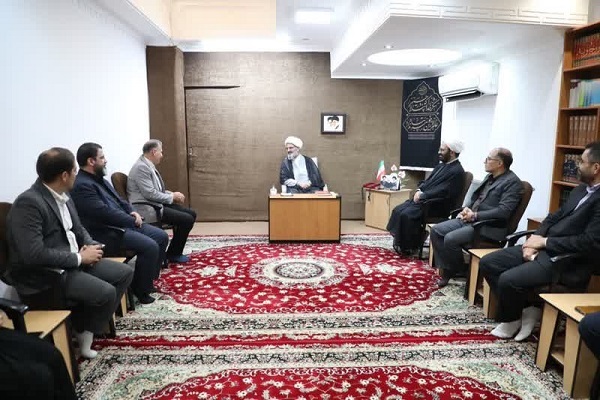 حجت‌الاسلام والمسلمین مطیعی در دیدار با سرپرست، مدیران و کارکنان اداره‌کل پست استان سمنان