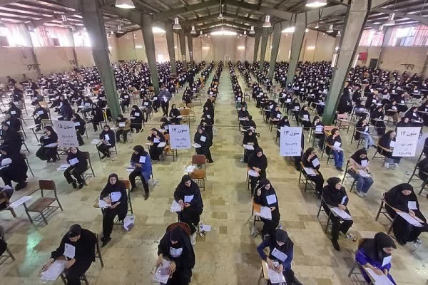 رقابت دو روزه ۴۸۹۱ نفر در آزمون استخدامی آموزش و پرورش در استان سمنان رقابت دو روزه ۴۸۹۱ نفر در آزمون استخدامی آموزش و پرورش در استان سمنان