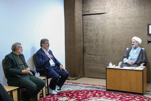 حمید رضا شاه حسینی رئیس جامعه خیرین مدرسه‌ساز کشور