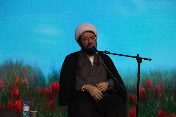 حجت الاسلام عالی مدرس حوزه و دانشگاه حجت الاسلام عالی مدرس حوزه و دانشگاه