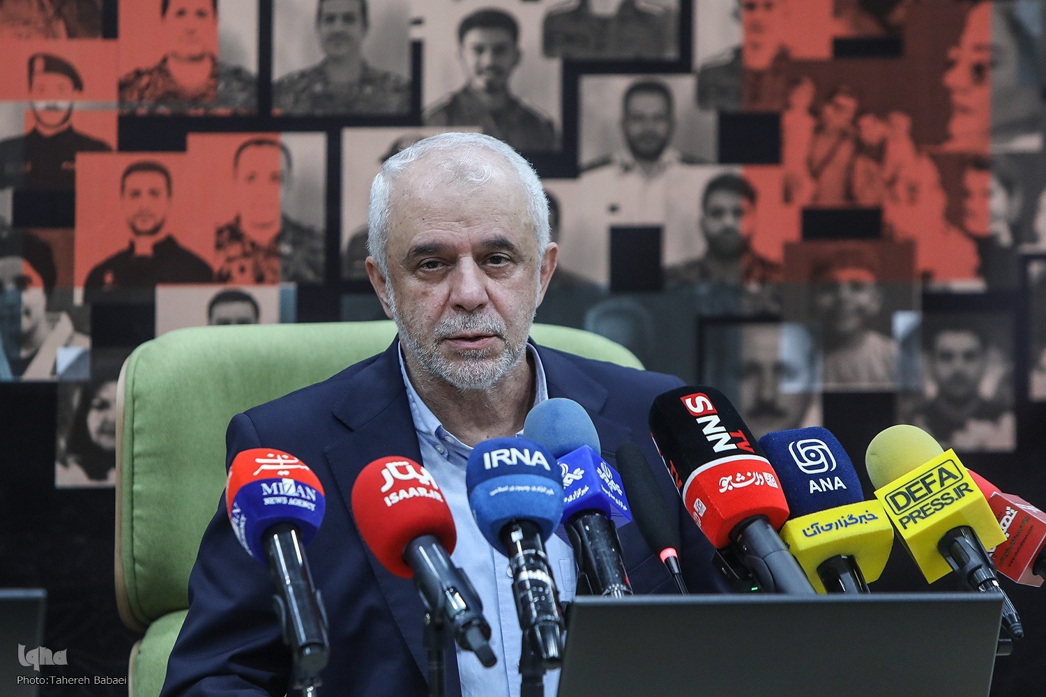 راز بقای جمهوری اسلامی در عبور از بحران‌های سنگین دهه 60 نهفته است