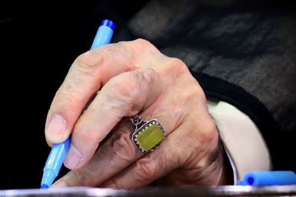 پیام تسلیت رهبر معظم انقلاب در پی درگذشت همسر عضو مجمع تشخیص مصلحت نظام