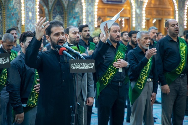 برگزاری مراسم عبادی خادمان آستان عباسی به مناسبت شهادت حضرت زهرا (س) + عکس